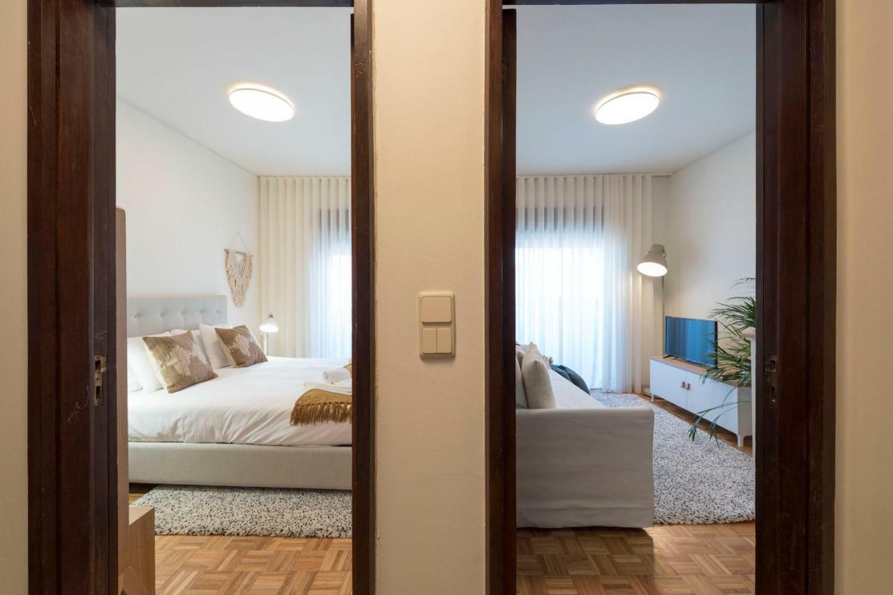 Lovelystay - Genuine Bonfim Balcony Flat Porto Dış mekan fotoğraf